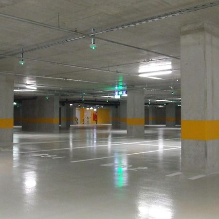 Apartmanhaz Soho Gyor Bagian luar foto