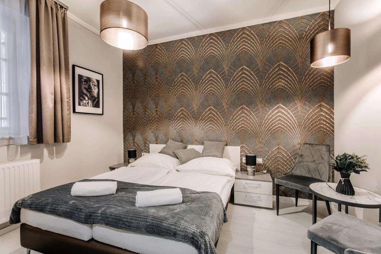 Apartmanhaz Soho Gyor Bagian luar foto