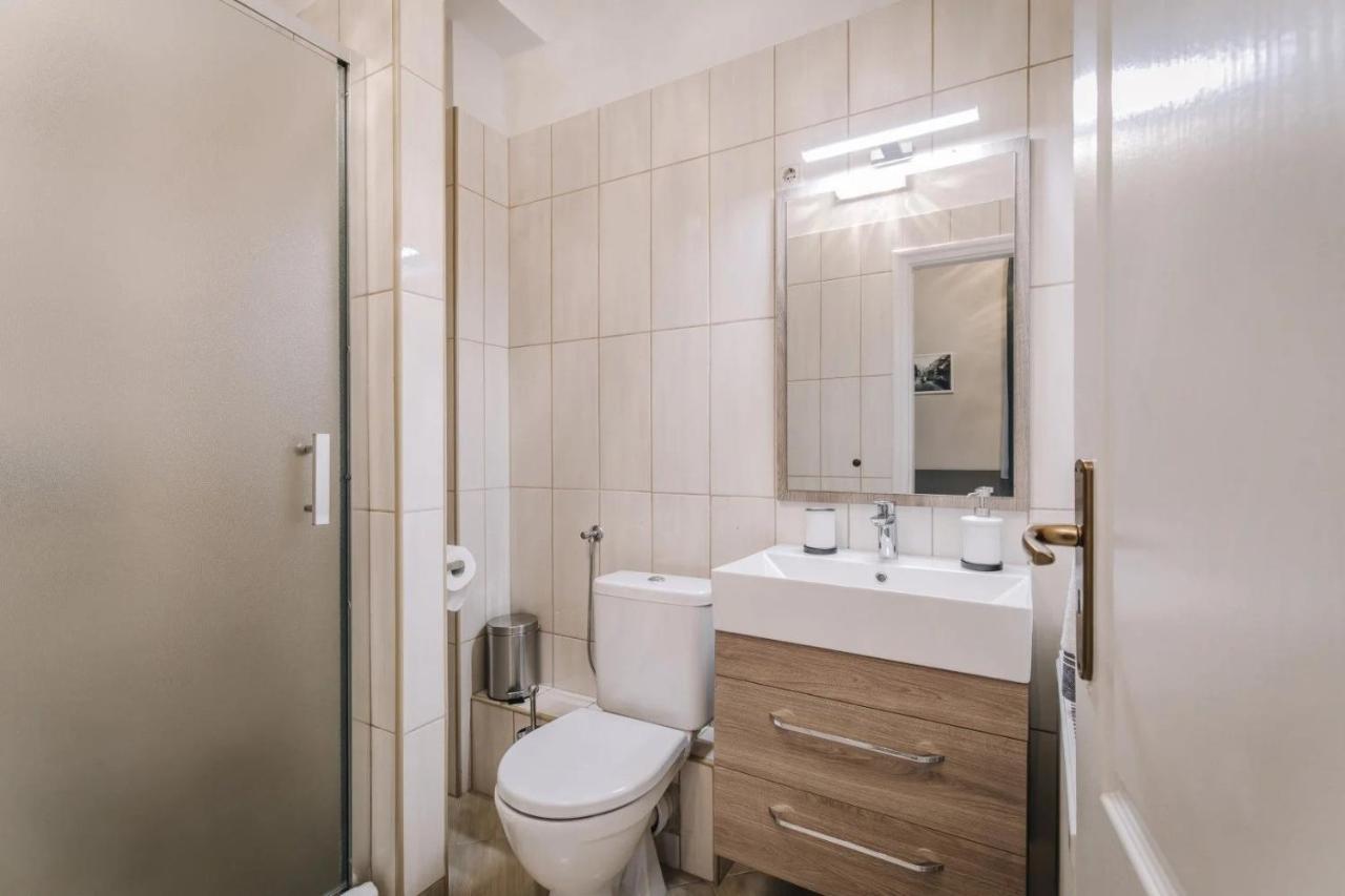Apartmanhaz Soho Gyor Bagian luar foto